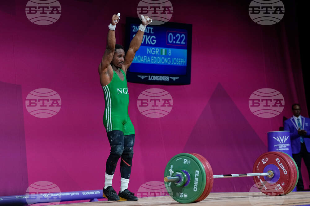 Britain Commonwealth Games Weightlifting