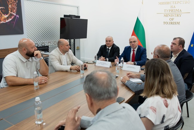 Министърът на туризма д-р Илин Димитров: „Поставяме началото на национално партньорство в подкрепа на българското вино”