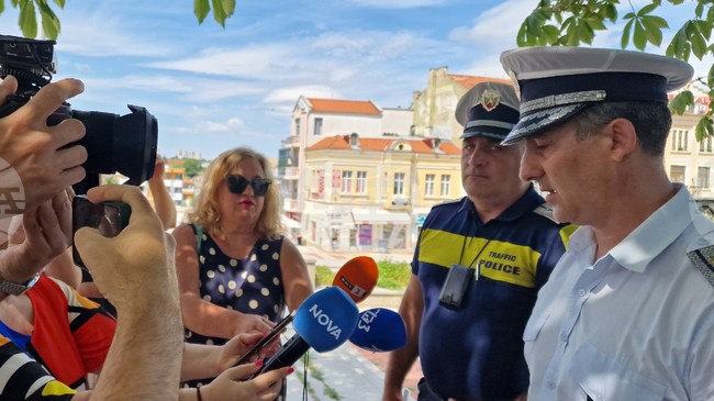 Над 300 глоби и актове за нарушения са наложени на шофьори в Шуменско през уикенда, допълнителни екипи са следили за пътната безопасност