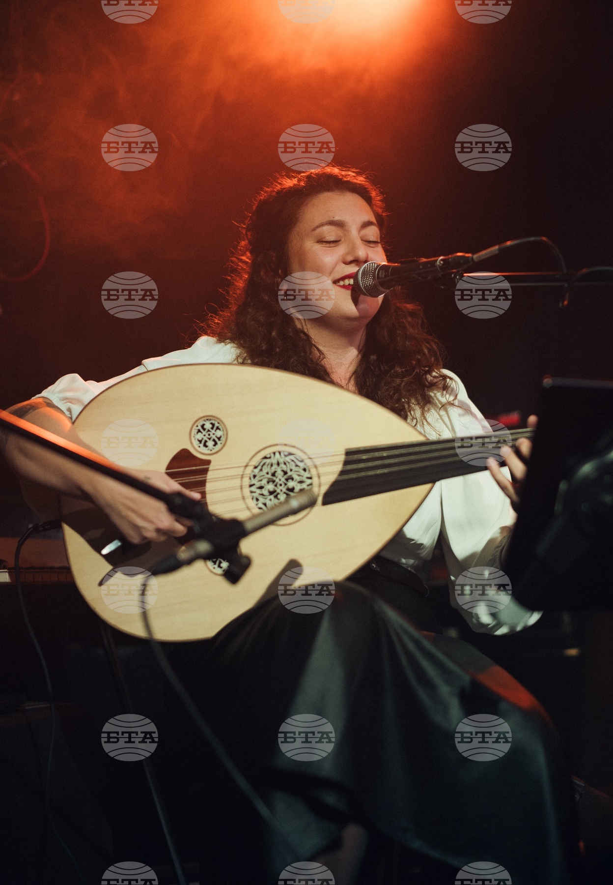 София Главопулу ще представи проекта Greek Folk Meets Jazz на международния фестивал Jam on the River в Дебнево
