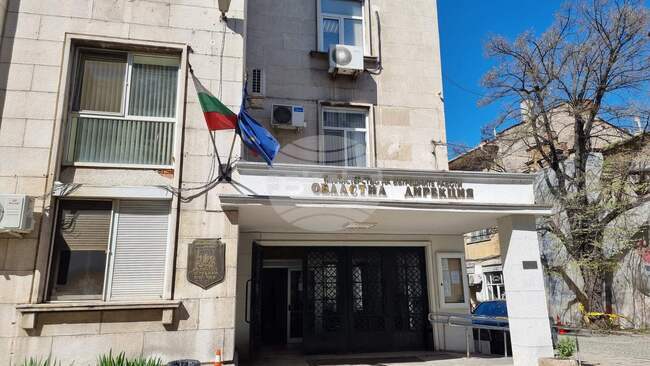 Полицията в Пловдив иззе 7400 безакцизни вейпа и разкри незаконна работилница за преработка на тютюн