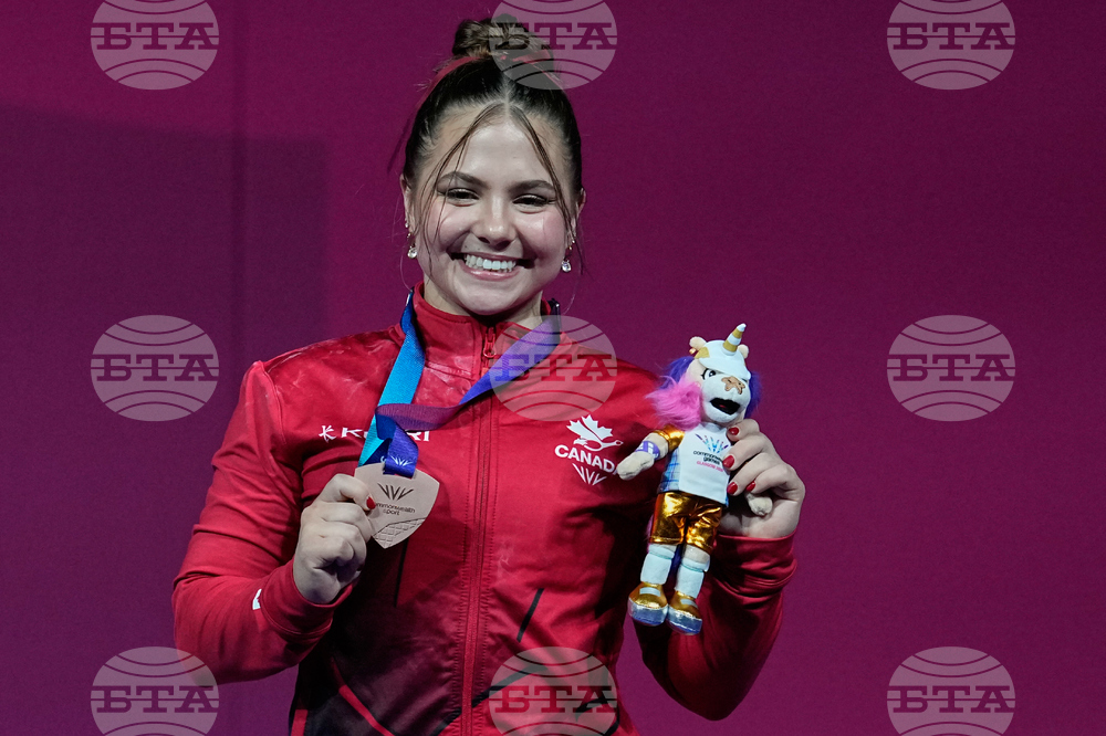 Britain Commonwealth Games Weightlifting