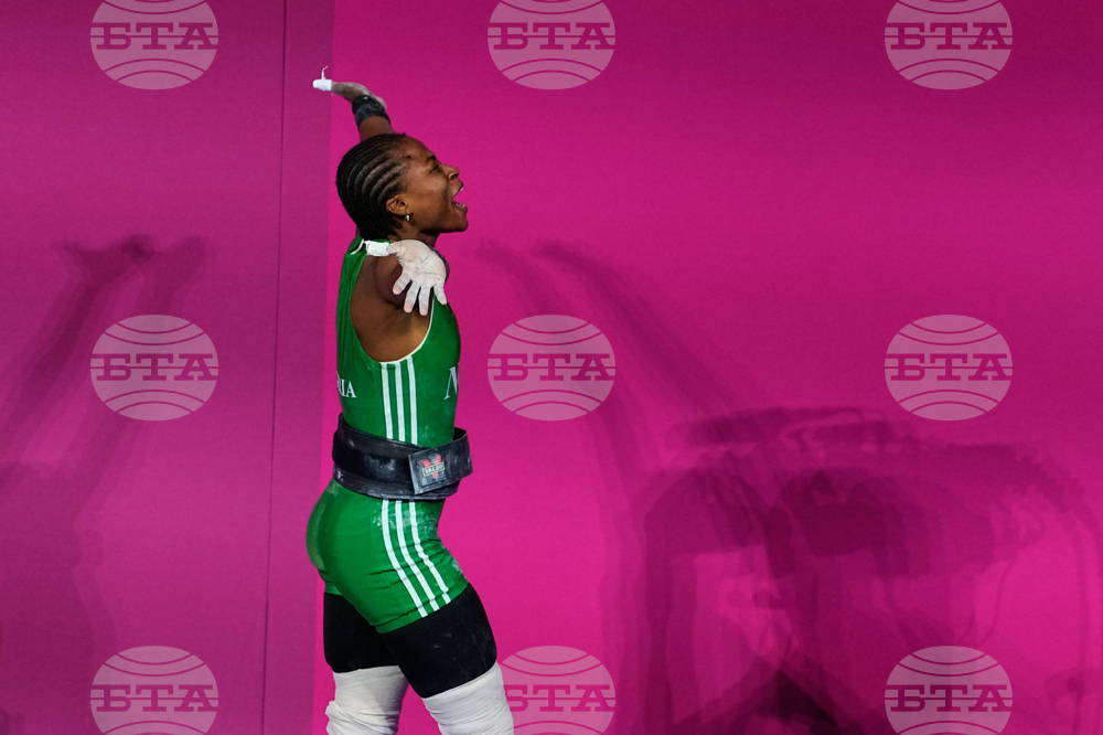 Britain Commonwealth Games Weightlifting