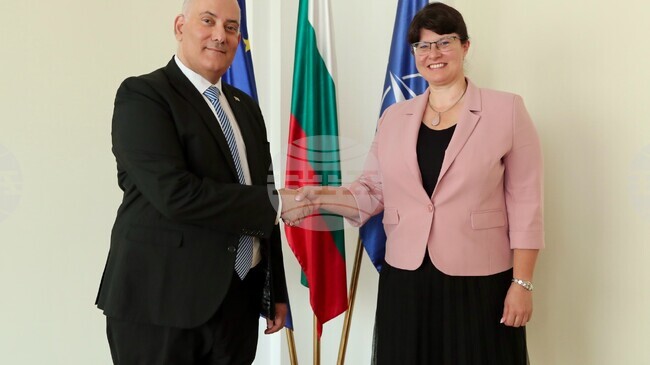 Deputy Foreign Minister Tasheva Meets with Israeli Ambassador in Sofia