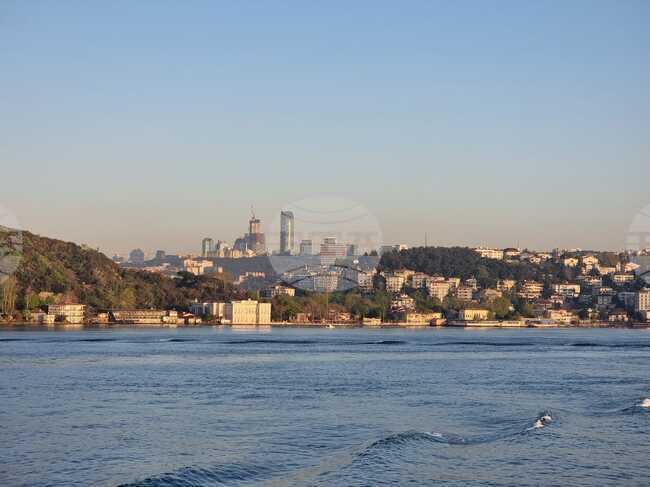 Нова плаваща платформа ще добива газ в турските води на Черно море 