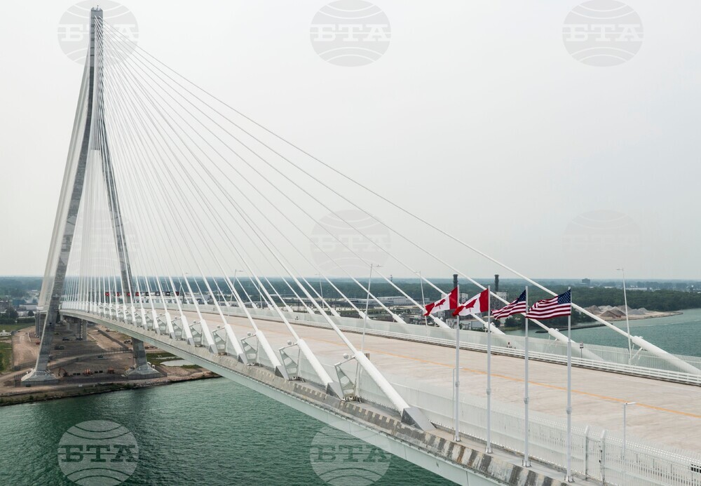 Canada Detroit Bridge