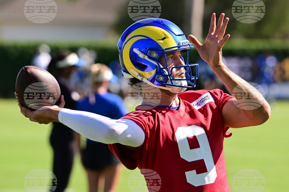 Rams Camp Football
