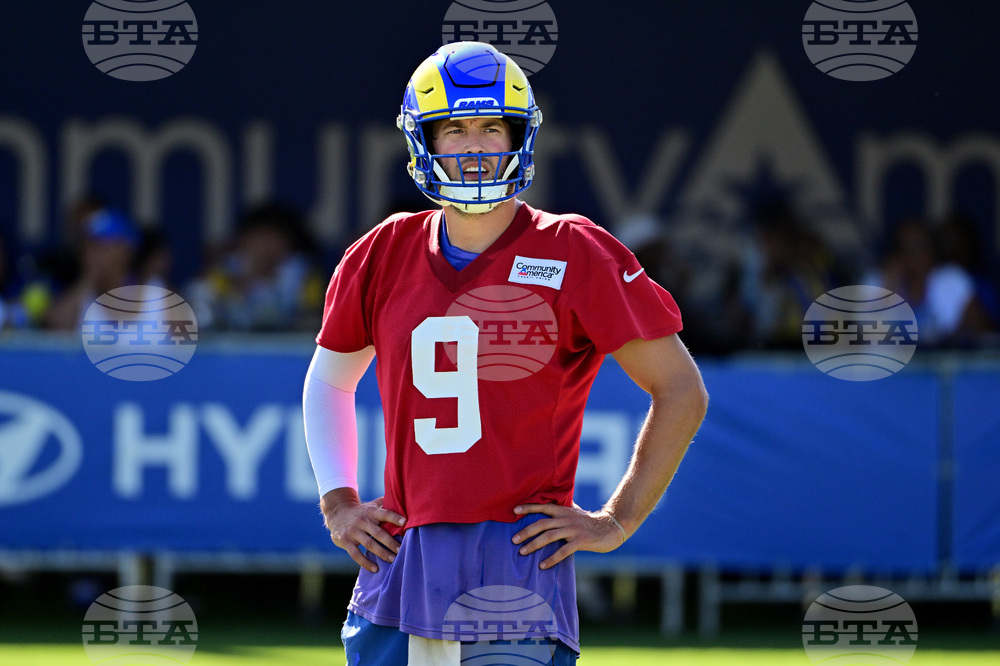 Rams Camp Football