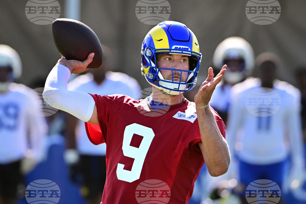 Rams Camp Football