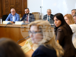 Народно събрание - Комисия по образованието и науката