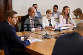 Народно събрание - Комисия по образованието и науката