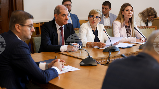 Първите студенти във филиала на Бургаския държавен университет в Добрич ще бъдат приети тази година, обяви зам.-министър Сеня Терзиева-Желязкова 