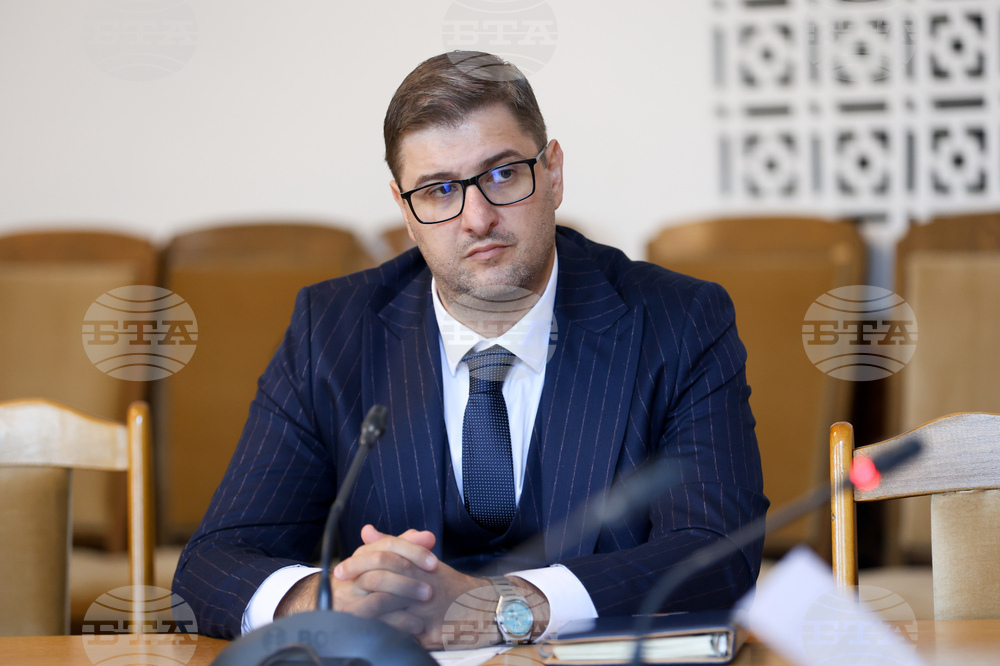 Народно събрание - Комисия по образованието и науката