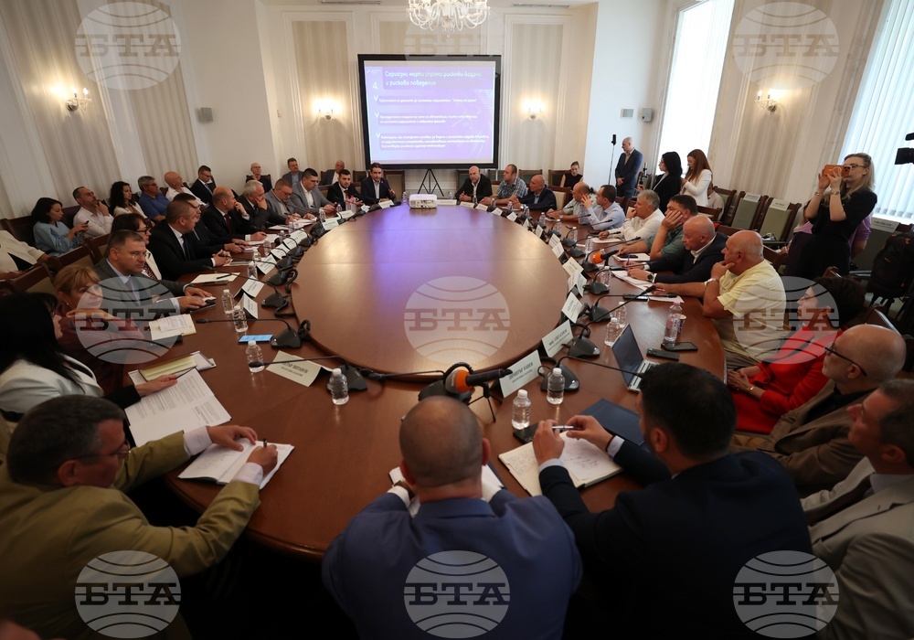Road Safety Roundtable Calls for Risk-Based Action, Integrated Data
