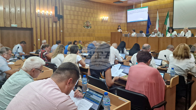 Общинските съветници в Разград одобриха финансиране за проекти, актуализираха бюджета и приеха план за социалните услуги
