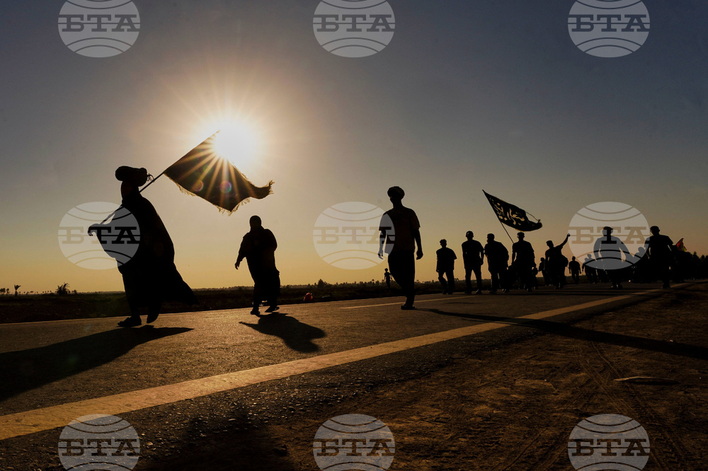 APTOPIX Iraq Arbaeen