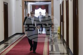 Президентство - деловодство - „Продължаваме промяната“ - петиция - внасяне