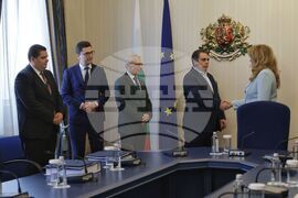 Президентство - Илияна Йотова - „Продължаваме промяната“ - среща