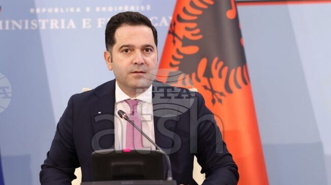 АТА: Албанската икономика отчита ръст от 3,7% през първото тримесечие, правителството си е поставило за цел ръст от 4% през 2026 г., каза финансовият министър