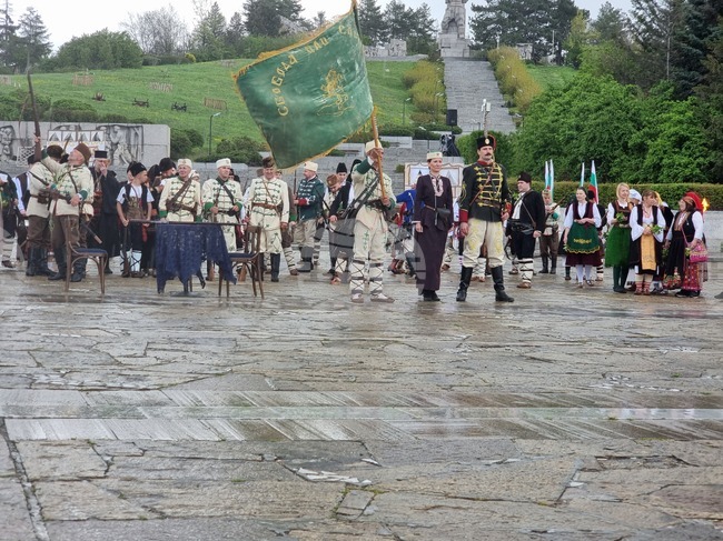 С историческата възстановка "Мъжество и саможертва" в Панагюрище започват честванията на 149 години от Априлската епопея