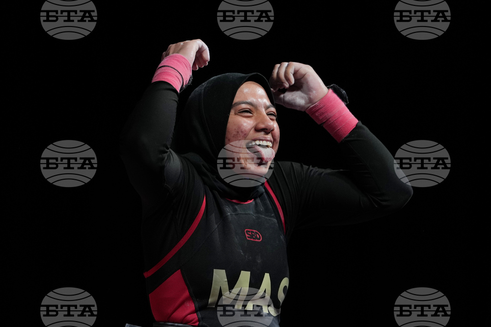 Britain Commonwealth Games Weightlifting
