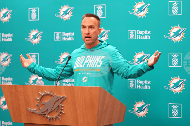 Dolphins Football