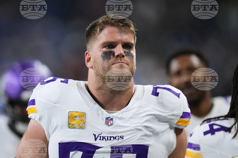 Vikings Camp Football