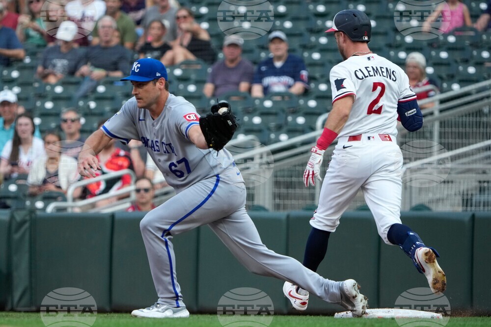 Royals Twins Baseball