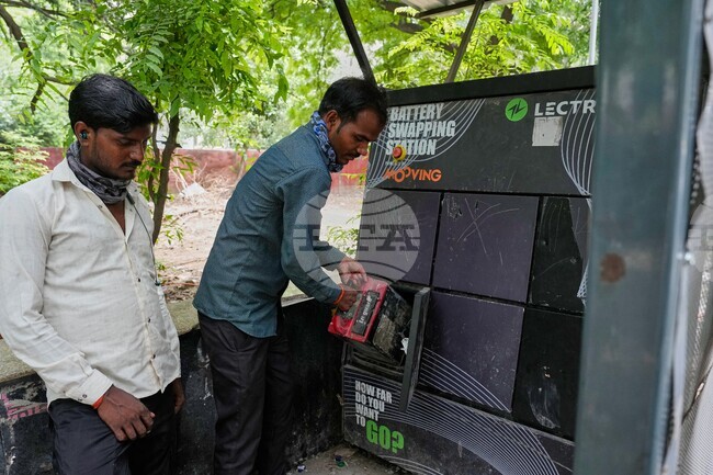Climate Delhi Electric Vehicles