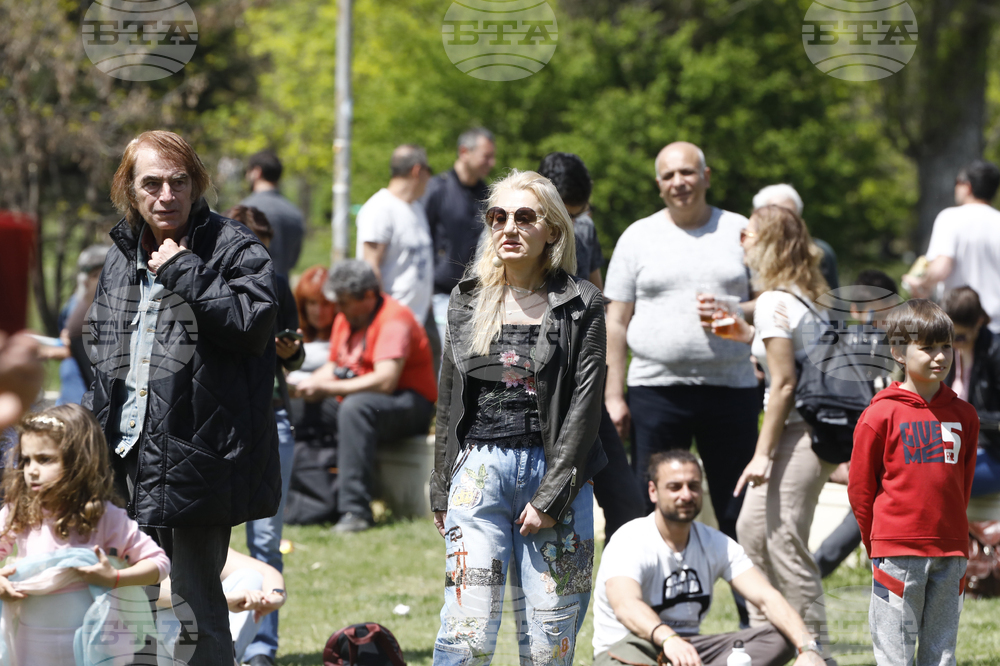 КТ "Подкрепа" - празнично шествие - концерт