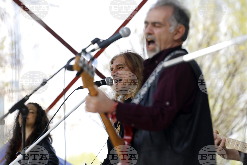 КТ "Подкрепа" - празнично шествие - концерт