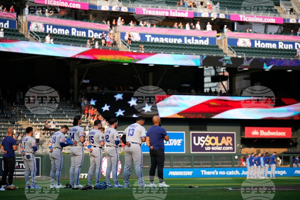 Royals Twins Baseball