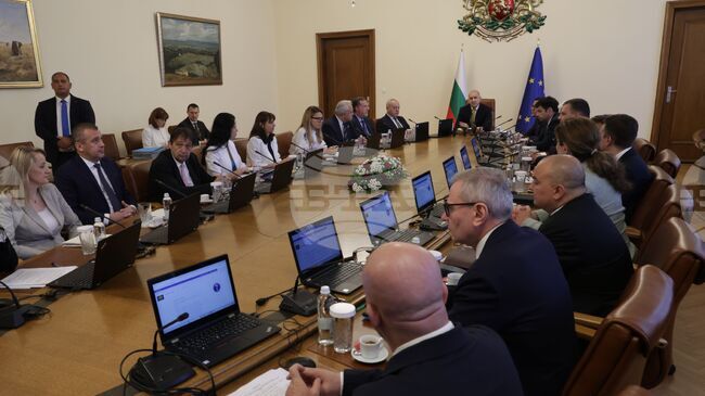 Правителството одобри законодателни промени за ограничаване на недостига на лекарствени продукти
