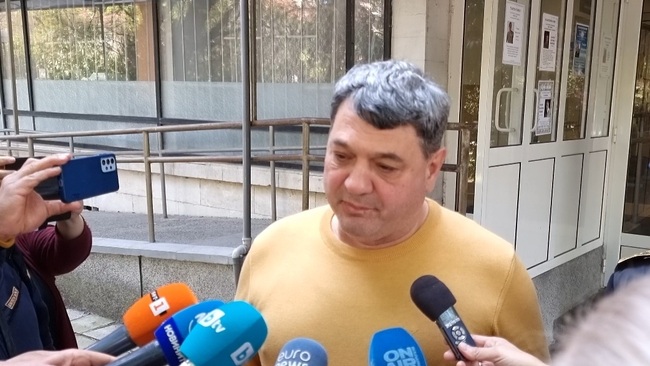 Няма пострадали при инцидента с кортежа на главния прокурор Иван Гешев, каза главният секретар на МВР Петър Тодоров