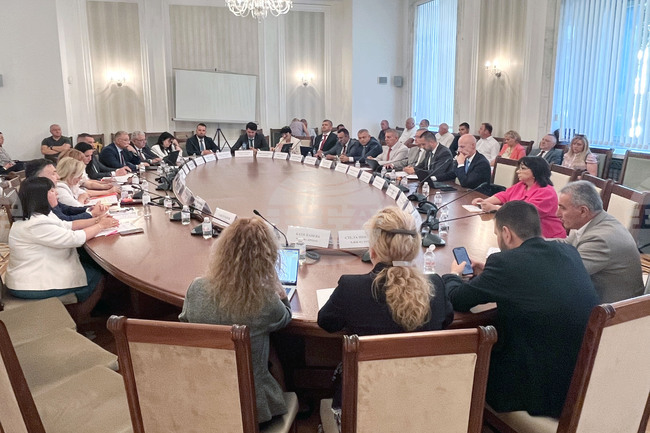 Народно събрание - Комисия по регионална политика, благоустройство и местно самоуправление - заседание