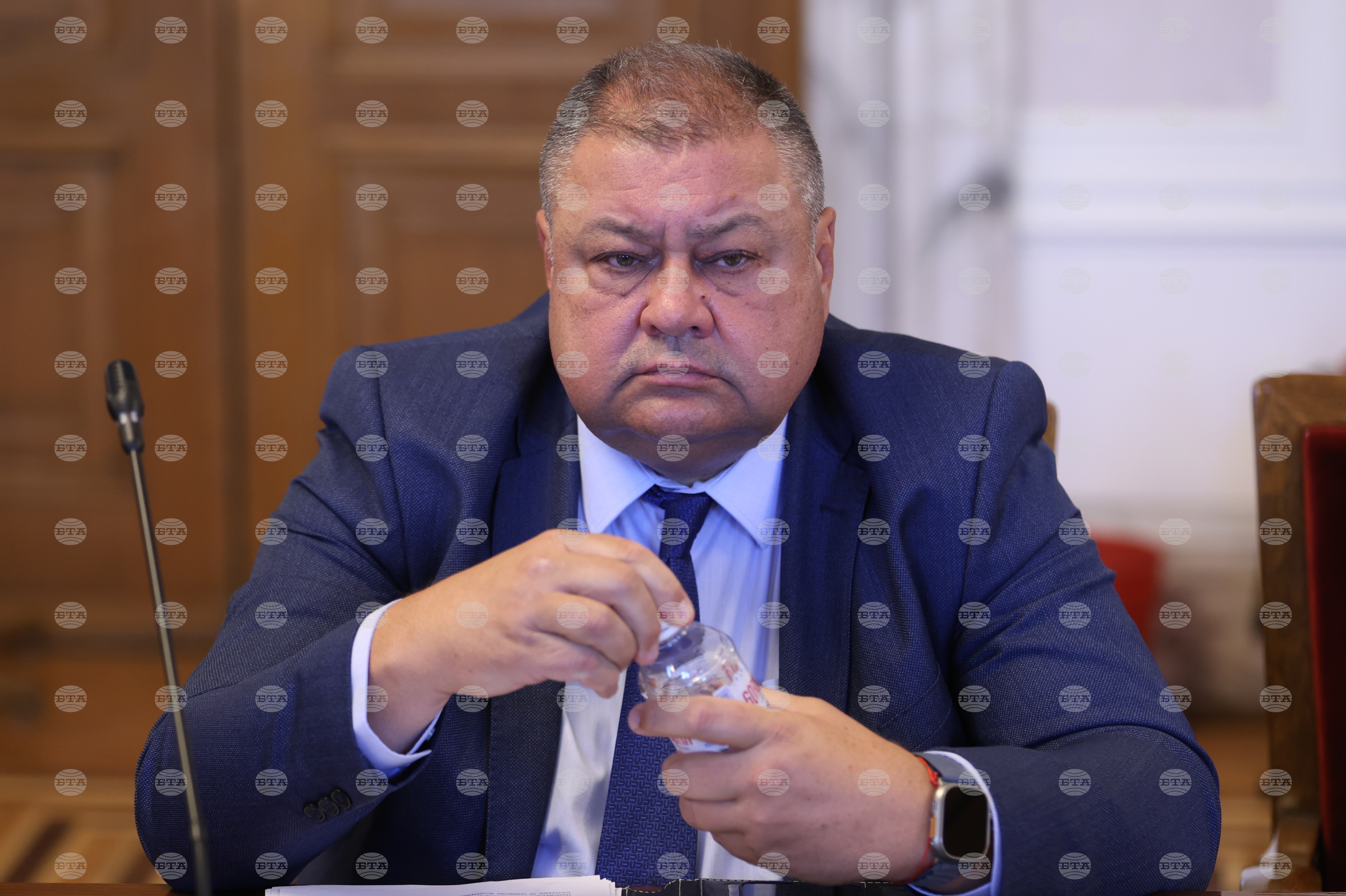 Bkk 7942 2026 world news from bulgaria balgarianovinite. Com there are legal mechanisms for extending the stay of seasonal foreign workers needed by... Migration director outlines options for extending stay of seasonal foreign workers 2026 българия новините balgarianovinite. Com 2026-07-29 17:17:11 migration director outlines options for extending stay of seasonal foreign workers 2026 investigative journalism and investigative reporting news agency burgas bulgaria