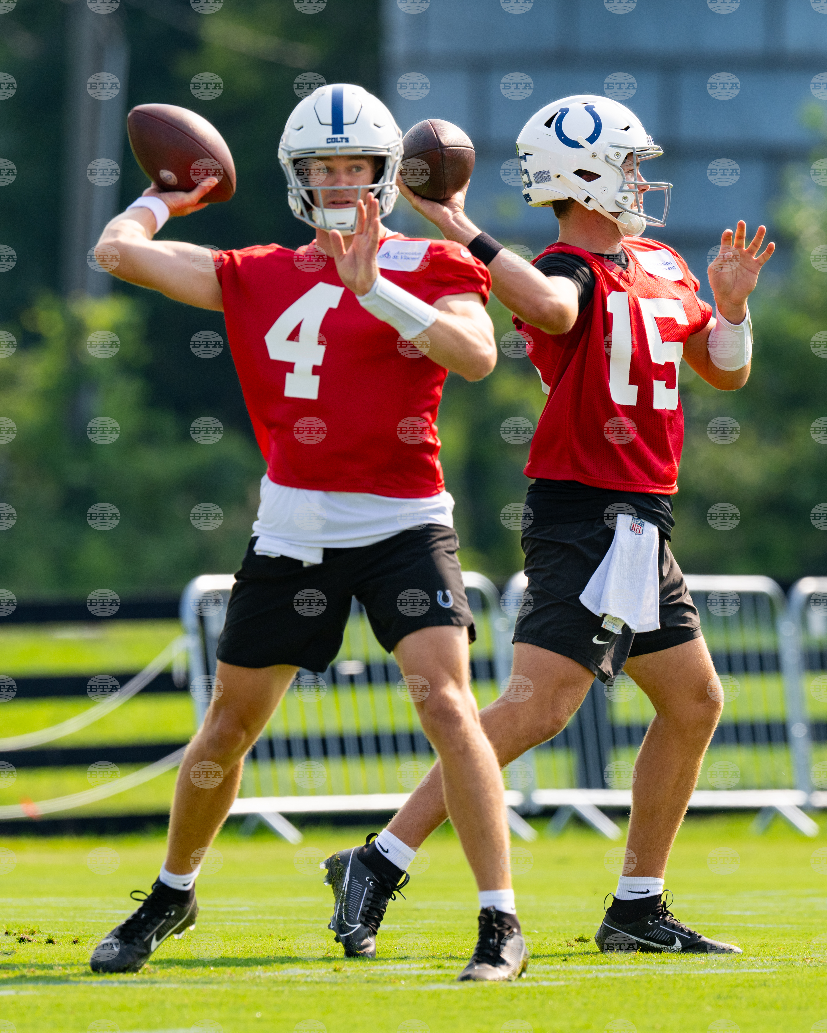 Colts Camp Quarterbacks Football