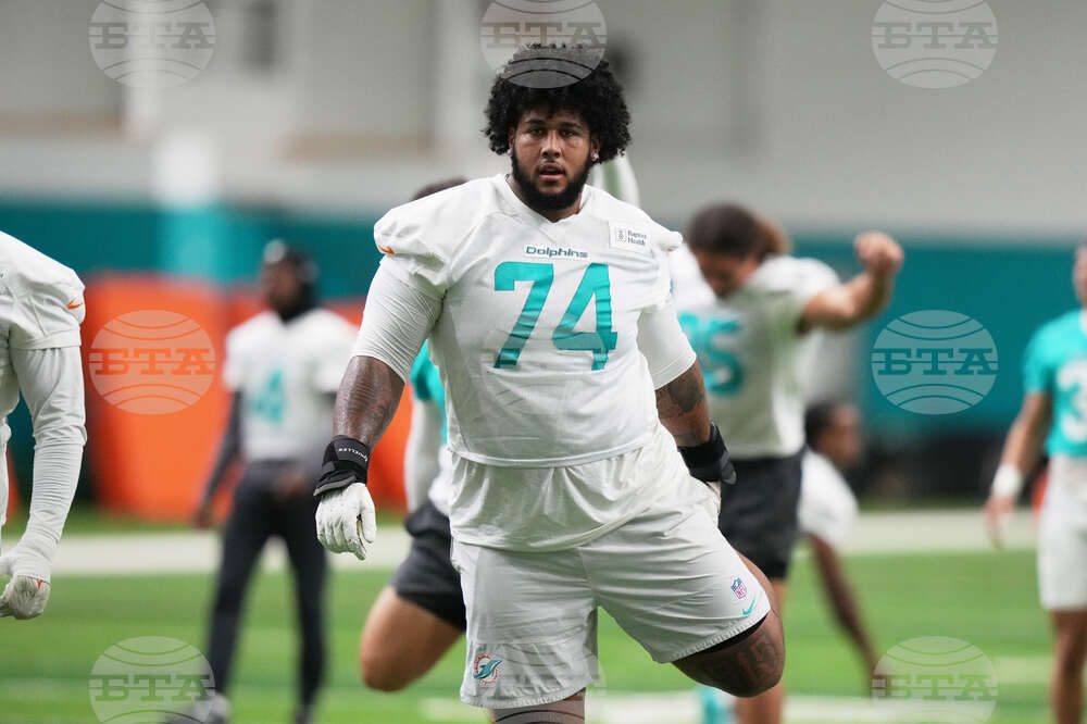 Dolphins Camp Football