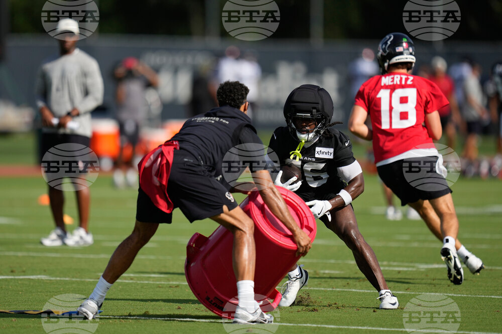 Texans Camp Football
