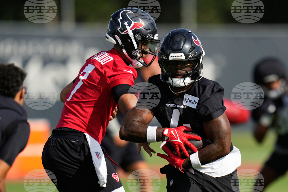 Texans Camp Football