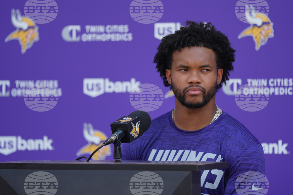 Vikings Camp Football