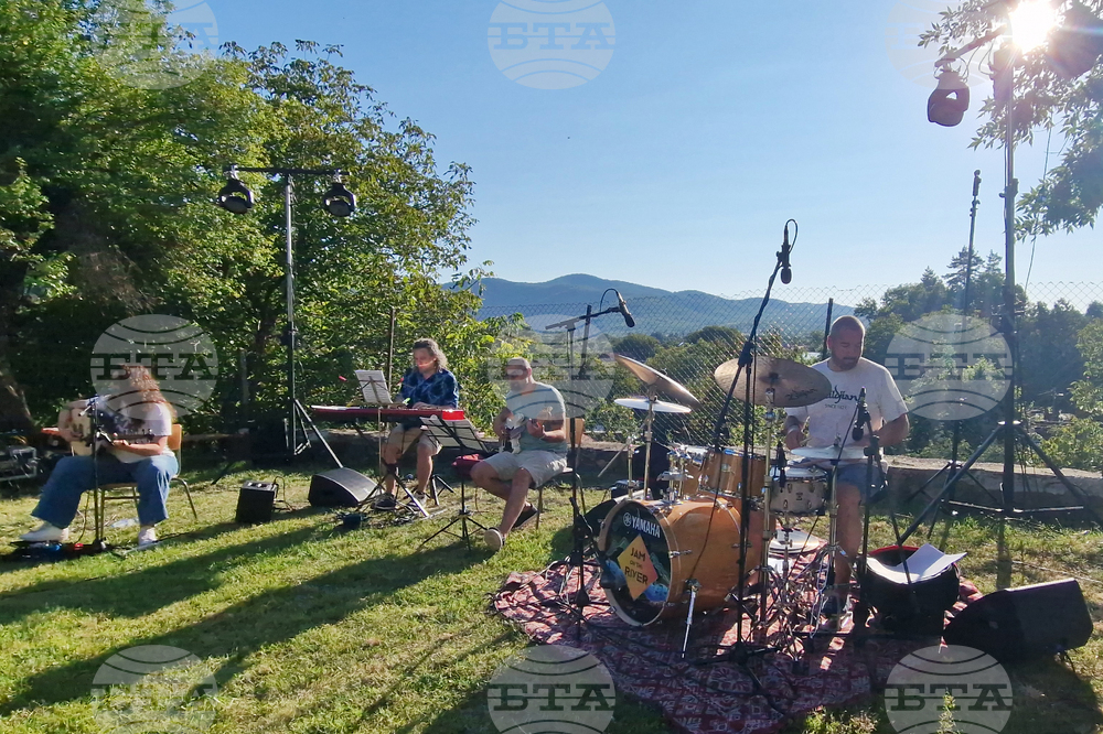 Село Дебнево - Jam on the river - първи фестивален ден