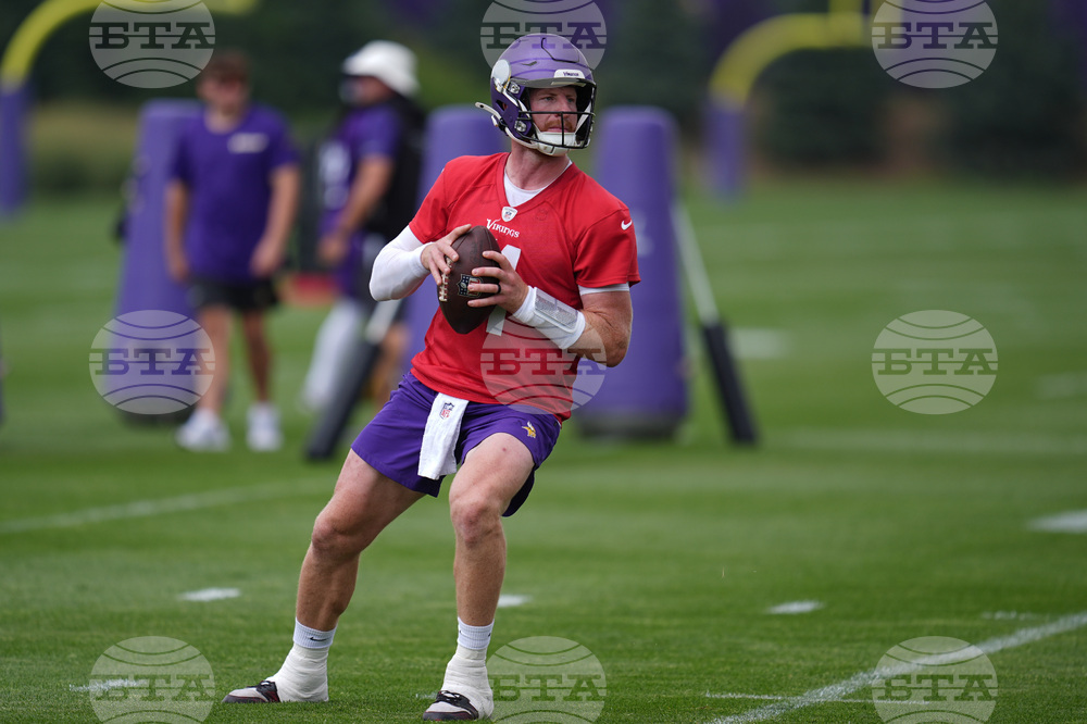 Vikings Camp Football