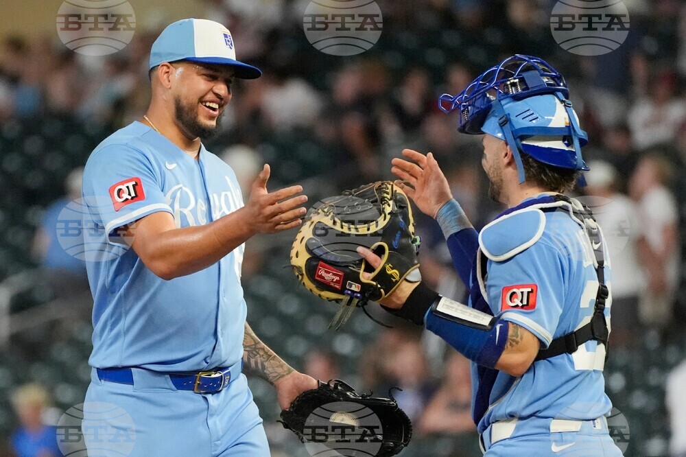 Royals Twins Baseball