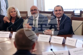 Народно събрание - Комисия по икономическа политика, инвестиции и индустрия - заседание