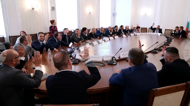 Икономическата комисия в НС одобри сформирането на Подкомисия за подпомагане процеса по присъединяване на България към ОИСР