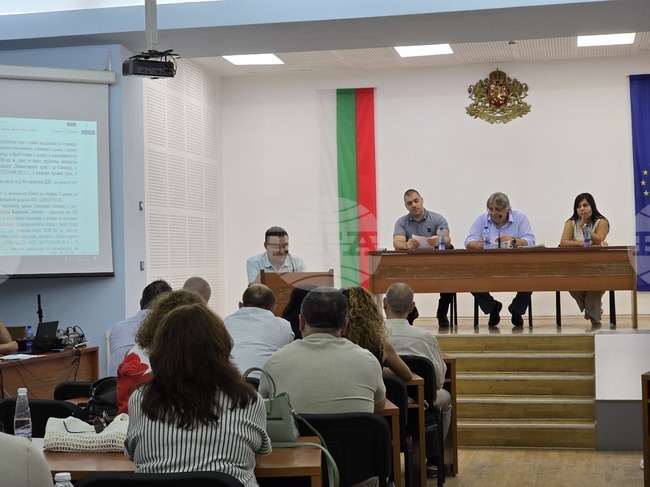 Еднократна парична помощ и увеличаване на капитала на болницата в Свищов гласуваха общинските съветници