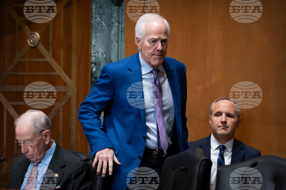 Senate Blanche