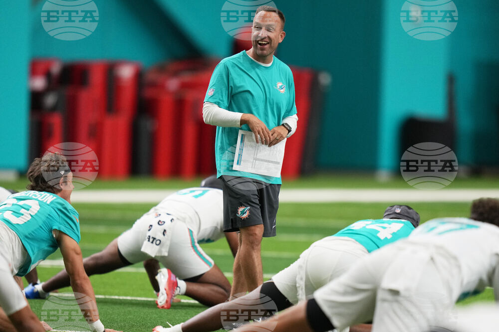 Dolphins Camp Football
