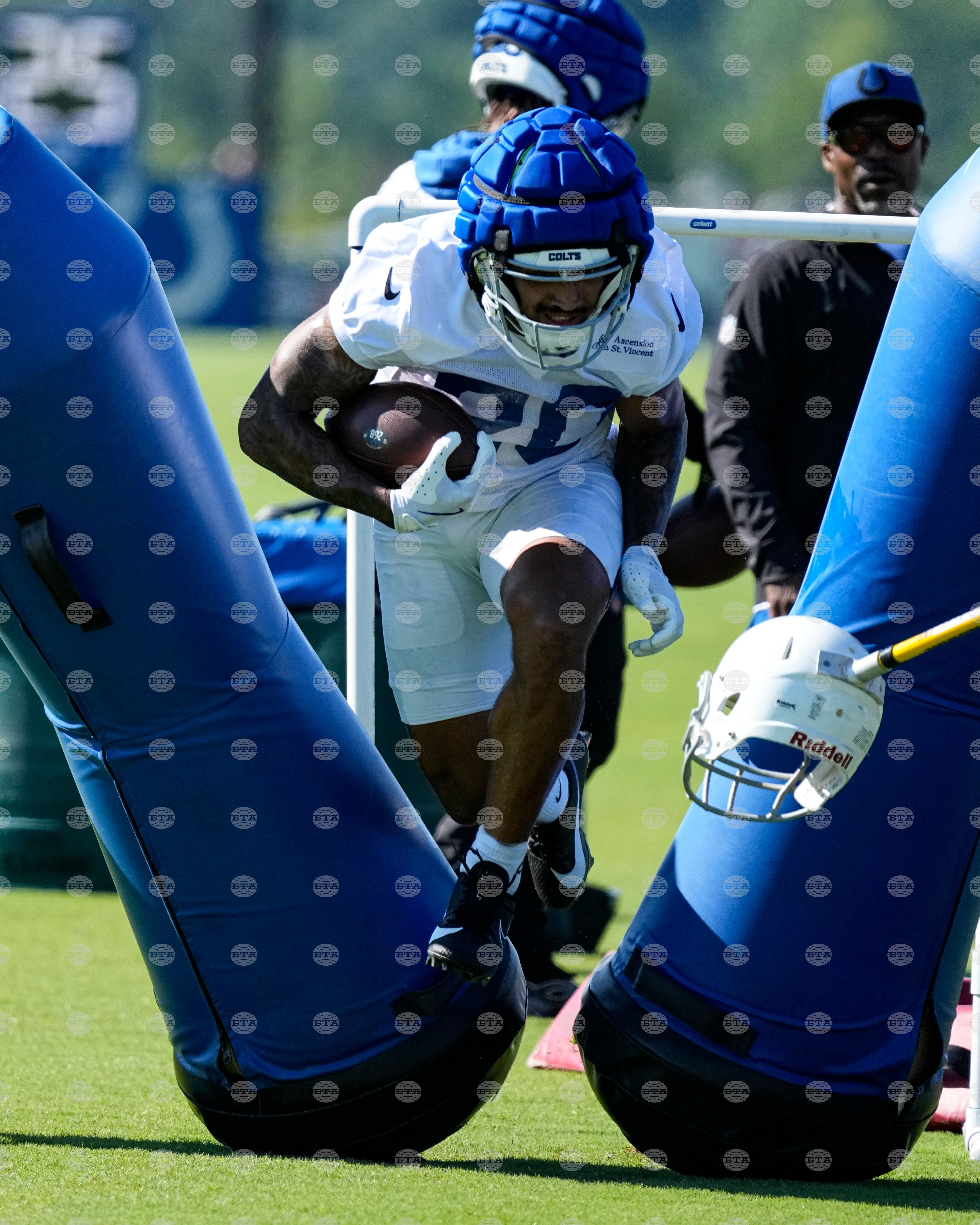 Colts Camp Football
